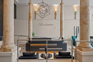 1313 N Franklin Pl, Milwaukee, WI 53202 - Photo 21