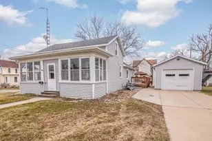 449 Taylor St, Waterloo, WI 53594 - Photo 1