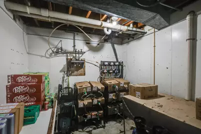 2604  Custer St, Manitowoc, WI 54220 - Photo 31