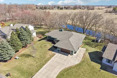 6801  Lorraine Cir, Racine, WI 53185 - Photo 73