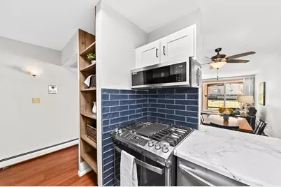 11957 W Appleton Ave #Unit 5, Milwaukee, WI 53224 - Photo 7