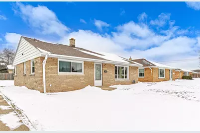 7038 W Lakefield Dr, Milwaukee, WI 53219 - Photo 27