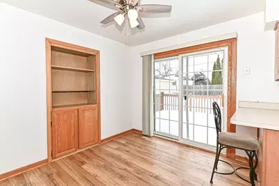 7038 W Lakefield Dr, Milwaukee, WI 53219 - Photo 11