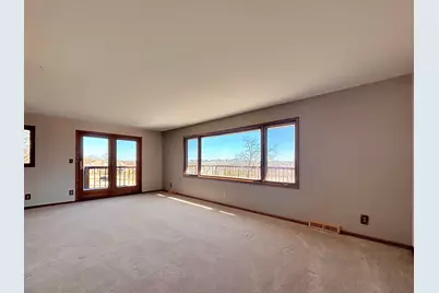 W270N198  Arrowhead Trl, Pewaukee, WI 53188 - Photo 7