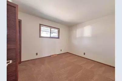 W270N198  Arrowhead Trl, Pewaukee, WI 53188 - Photo 17