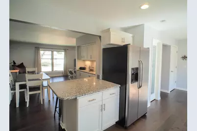 2401  Lander Ln, Waukesha, WI 53188 - Photo 23