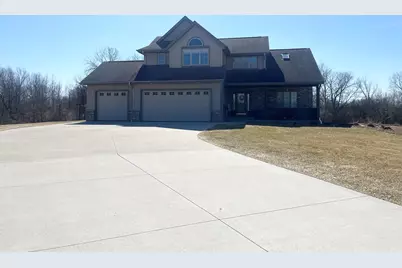 7439  Lee Rd, Hartford, WI 53027 - Photo 1