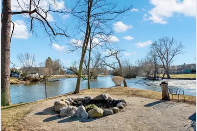 300  Foxwood Dr #147, Racine, WI 53185 - Photo 29