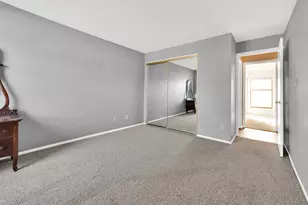 300 Foxwood Dr, Racine, WI 53185 - Photo 21