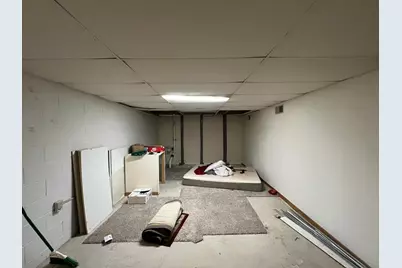 6908 W Greenbrook Ct, Milwaukee, WI 53223 - Photo 57