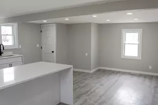 N1092 Clover Rd, Bloomfield, WI 53128 - Photo 7