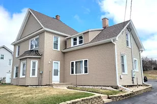 1909 Salisbury Rd, West Bend, WI 53090 - Photo 1