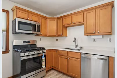 4271 S 5th St, Milwaukee, WI 53207 - Photo 5