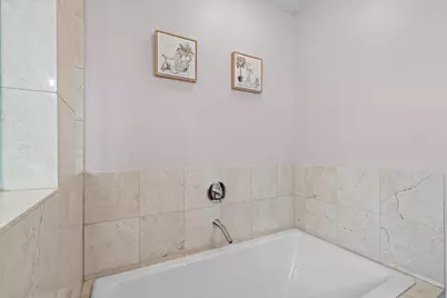 2146 N Commerce St, Milwaukee, WI 53212 - Photo 13