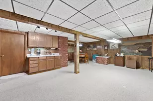 1217 Fairway Dr, Racine, WI 53405 - Photo 17