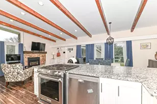 17835 Maple Tree Ln, Brookfield, WI 53045 - Photo 9