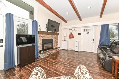 17835  Maple Tree Ln, Brookfield, WI 53045 - Photo 13