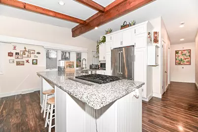 17835  Maple Tree Ln, Brookfield, WI 53045 - Photo 3