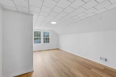 242  Wisconsin St, Mayville, WI 53050 - Photo 15