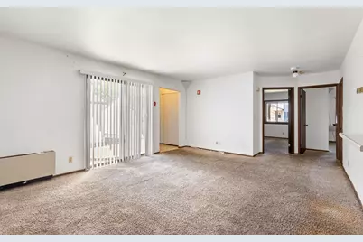 10818 W Donna Dr, Milwaukee, WI 53224 - Photo 13