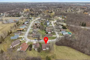 5826 Sugarbush Ln, Greendale, WI 53129 - Photo 39