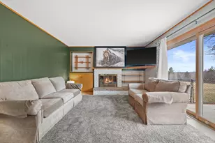 5826 Sugarbush Ln, Greendale, WI 53129 - Photo 5