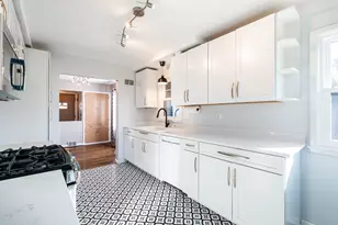 9825 W Concordia Ave, Milwaukee, WI 53222 - Photo 13