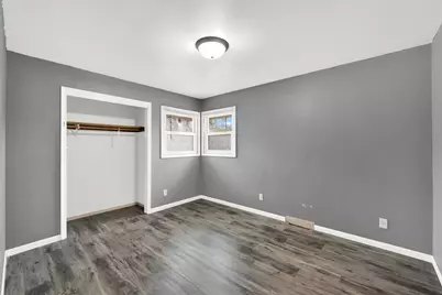 7679 S Lenox Ave, Milwaukee, WI 53154 - Photo 11