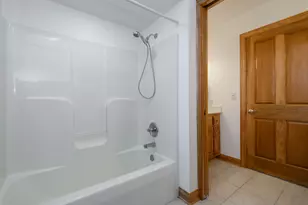 18840 Saratoga Ct, Brookfield, WI 53045 - Photo 33