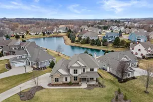 W243N2743 Creekside Dr, Pewaukee, WI 53072 - Photo 65