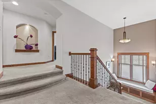 W243N2743 Creekside Dr, Pewaukee, WI 53072 - Photo 33