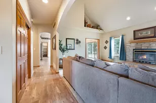 4075 Wexford Circle, Richfield, WI 53076 - Photo 5