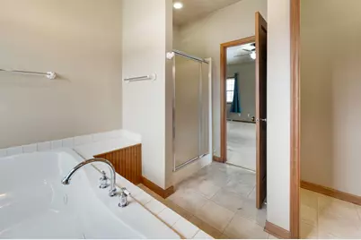 4075  Wexford Cir, Richfield, WI 53076 - Photo 11