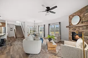 544 Wild Oak Rd, Hartland, WI 53029 - Photo 15