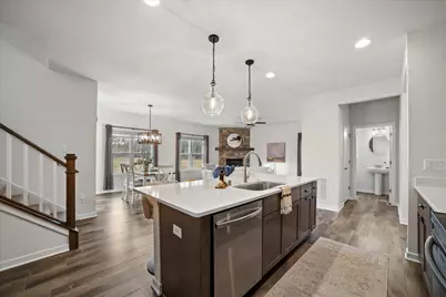 544  Wild Oak Rd, Hartland, WI 53029 - Photo 11