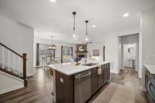 544 Wild Oak Rd, Hartland, WI 53029 - Photo 11