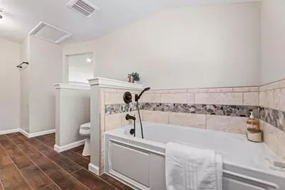 2356 N 66th St, Wauwatosa, WI 53213 - Photo 33