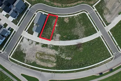 9453 S Cypress Pl #12002, Oak Creek, WI 53154 - Photo 1