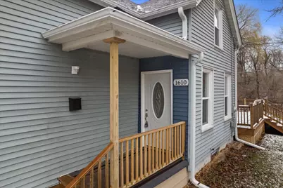 1610  Liberty St, Racine, WI 53404 - Photo 7