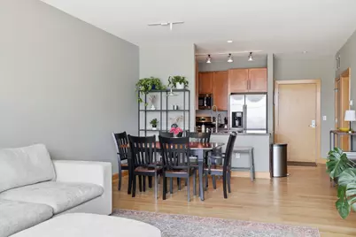 1550 E Royall Pl #502, Milwaukee, WI 53202 - Photo 7