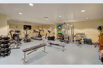 1550 E Royall Pl #502, Milwaukee, WI 53202 - Photo 23