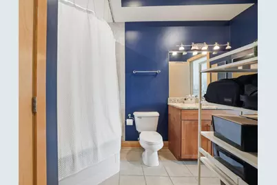 1550 E Royall Pl #502, Milwaukee, WI 53202 - Photo 15