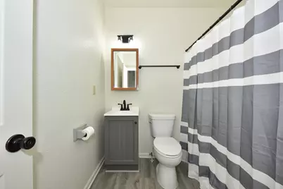 825 W Washington St, Milwaukee, WI 53204 - Photo 21