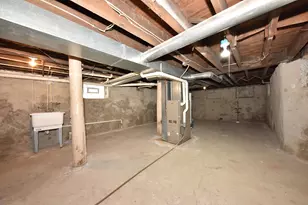 825 W Washington St, Milwaukee, WI 53204 - Photo 23