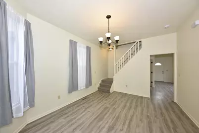 825 W Washington St, Milwaukee, WI 53204 - Photo 9