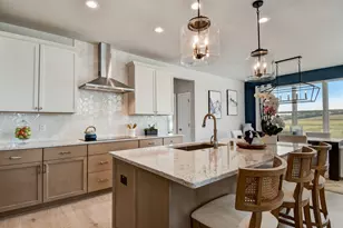 w256n6649 Beaver Creek Ln, Sussex, WI 53089 - Photo 13