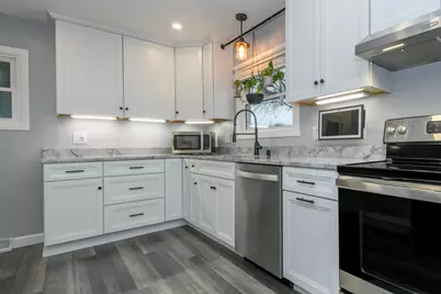 4157 S 20th St, Milwaukee, WI 53221 - Photo 11