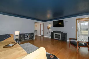 4157 S 20th St, Milwaukee, WI 53221 - Photo 5