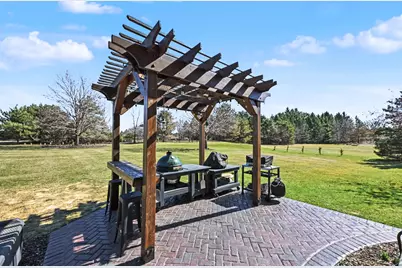 W292N3296  Summerhill Rd, Delafield, WI 53072 - Photo 67