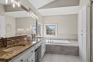 W292N3296 Summerhill Rd, Delafield, WI 53072 - Photo 31